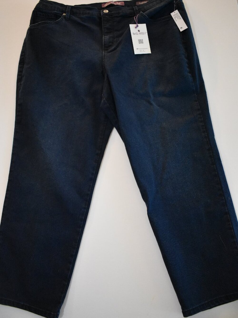 Gloria Vanderbilt Amanda Women's Tapered Leg Jeans – Size 20W Short – Dark Wash
